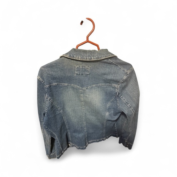 Classic Blue Denim Jacket - Picture 2 of 4